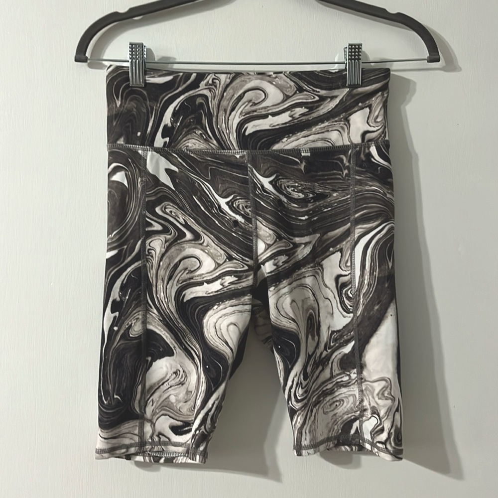 THREADS 4 THOUGHT ReActive Grey White Marble Print High Rise Biker Shorts S 4/6
